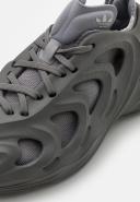 Adidas adiFOM Q Sneakers Triple Grey . Men . 7,5 UK