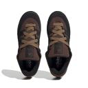 adidas-Adimatic Shoes-Men-Pantone / Core Black / Gum-6