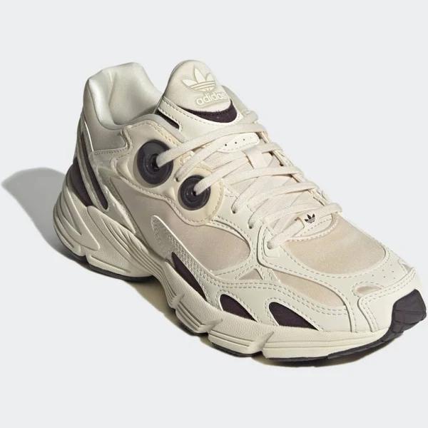Adidas Astir Cloud White Ecru Tint (Women's)