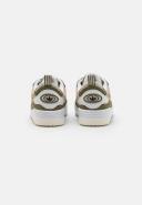 Adidas Originals ADI2000 Sneakers in Stone and khaki-Black