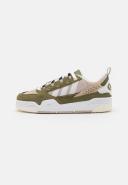 Adidas Originals ADI2000 Sneakers in Stone and khaki-Black