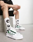 Adidas Originals ADI2000 Sneakers in White/Green