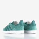 Adidas Originals Gazelle Sneakers in khaki-Green