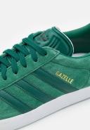 Adidas Originals Gazelle Sneakers in khaki-Green