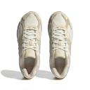Adidas Originals Response CL Sneaker Off White/ Sand Strata/ Gum 3