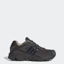 Adidas Originals Response CL Sneakers in Black