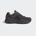 Adidas Originals Response CL Sneakers in Black