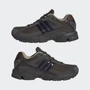 Adidas Originals Response CL Sneakers in Black