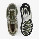Adidas Originals Response Cl Sneakers in Green and beige-Silver