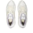 Adidas Originals Response CL Trainers Crystal White