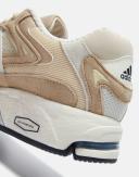 Adidas Originals Response CL Trainers in beige-Neutral