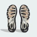 Adidas Originals Response CL Trainers in beige-Neutral