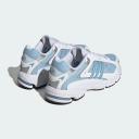 Adidas Originals Response CL trainers in White and blue