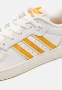 Adidas Originals Rivalry Low Sneakers in white/gold-Black