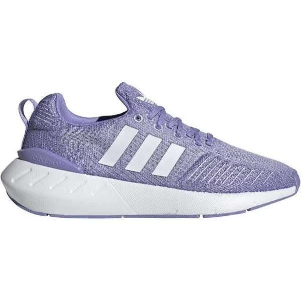 Adidas Originals Swift Run 22 Sneakers in lilac-Purple