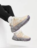 Adidas Originals ZX22 Boost Trainers in Grey and beige-Neutral
