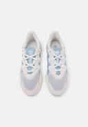 Adidas Ozweego Grey One/ Wonder Blue/ Crystal White