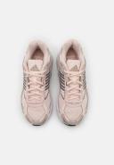 Adidas Response CL W, Wonder Taupe / Wonder Quartz / Earth Strata