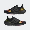 Adidas Running Ultraboost 22 Trainers in Black