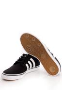 Adidas Seeley - Black / White / Gum