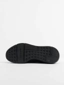 Adidas Swift Run 22 Shoes Black / Carbon 11 - Men Lifestyle Trainers