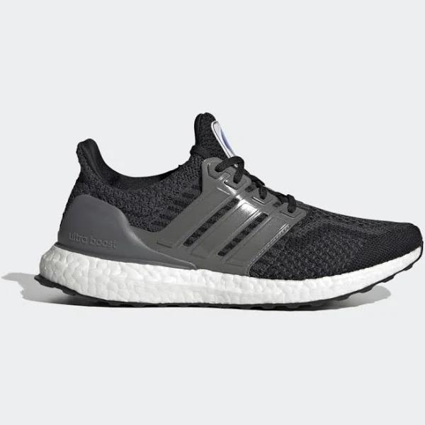Adidas Ultraboost 5.0 DNA Shoes - Women's - Core Black / Iron Metallic / Carbon - 9.5