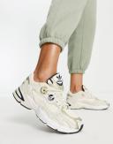 Adidas Women's Astir Running Shoes (Clear Brown/Wonder White/Light Gold Met) 11.5 US