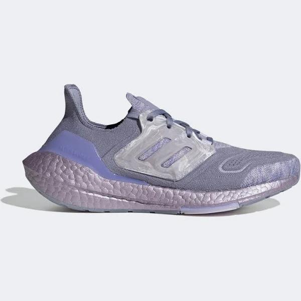Adidas Women's Sneaker Silvertone & Lilac Purple Ultraboost 22 Running Shoe 8
