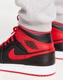 Air Jordan 1 Mid 'Alternate Bred'