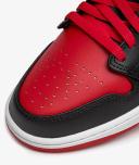 Air Jordan 1 Mid 'Alternate Bred'