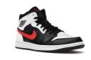 Air Jordan 1 Mid 'Chile Red'