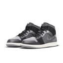 Air Jordan 1 Mid SE Craft 'Inside Out - Black' DM9652-001(US 9.5M)