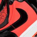 Air Jordan 1 Mid Women's Shoe - Red