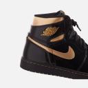 Air Jordan 1 Retro High OG Black Metallic Gold