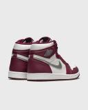 Air Jordan 1 Retro High OG 'Bordeaux' 555088-611