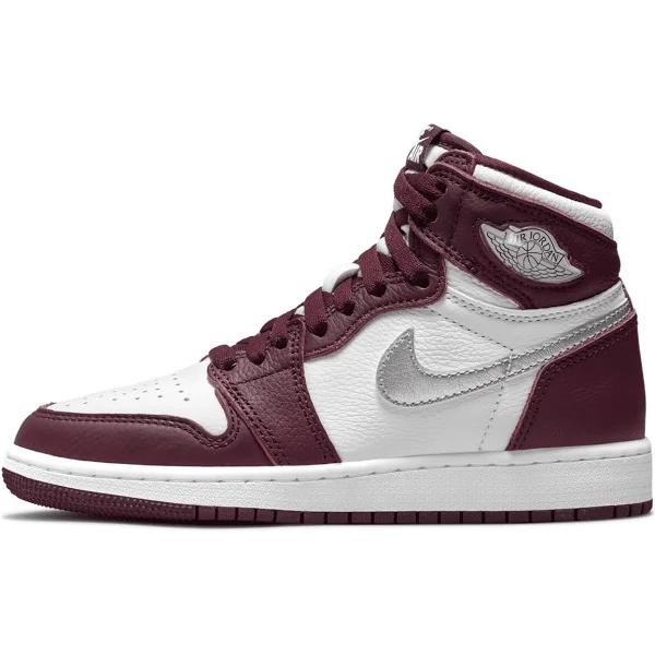 Air Jordan 1 Retro High OG 'Bordeaux' 555088-611