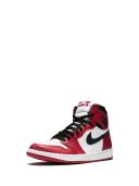 Air Jordan 1 Retro High OG 'Chicago' 2015 555088-101