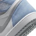 Air Jordan 1 Retro High OG Hyper Royal