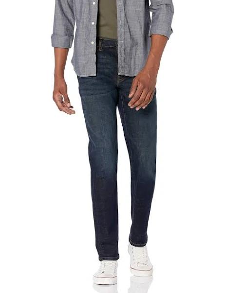 Amazon Essentials Men's Slim-Fit Stretch Jean