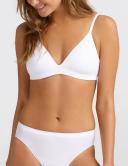 Ambra Seamless Singles Wirefree Bra 10C / White