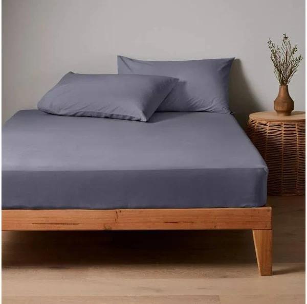 Arlo Stonewash Fitted Sheet | Blue | Double Bed | Cotton