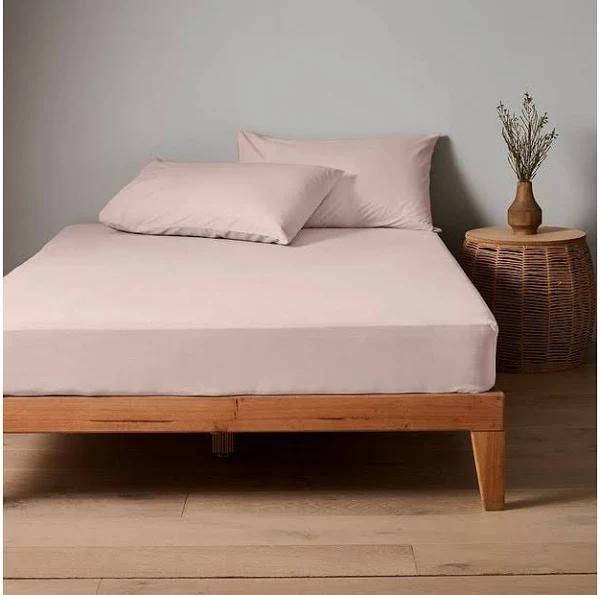 Arlo Stonewash Fitted Sheet | Pink | Double Bed | Cotton