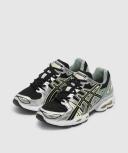 ASICS GEL-Nimbus 9 Sneaker (White/Pink Glo - 10)
