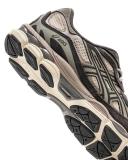 Asics GEL-NYC, Oatmeal / Obsidian Grey