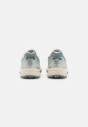 ASICS GEL-Venture 6 Women's Sneaker