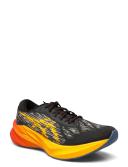 ASICS Mens Novablast 3 Shoes Black/Amber
