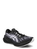ASICS Novablast 3 Running Shoes White Black - 40.5