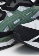 ASICS | Women GEL-NYC Sneakers Black/Green 4