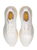 ASICS Women's GEL-Nimbus 25 - Running Shoes - White/White 6