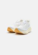 ASICS Women's GEL-Nimbus 25 - Running Shoes - White/White 7